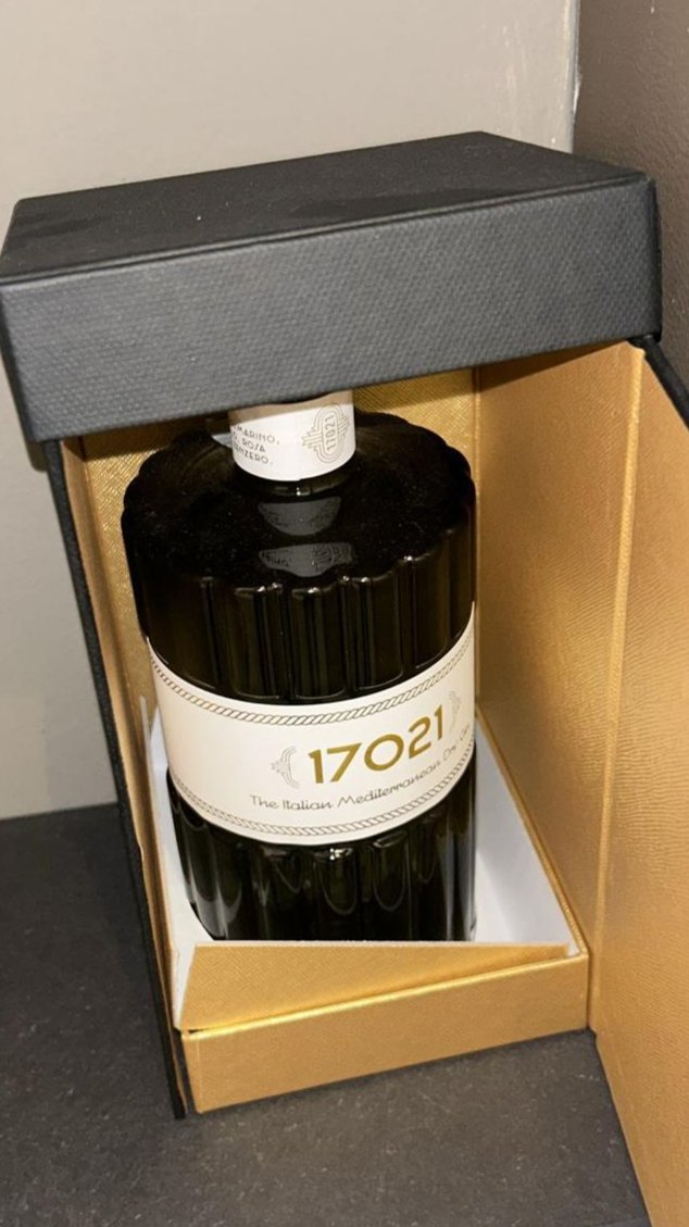 GIN 17021 FEMMINA 700ml